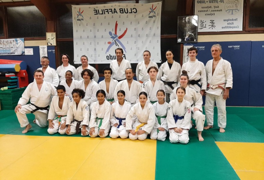 Remise de 3 ceintures noires 5/11/2025